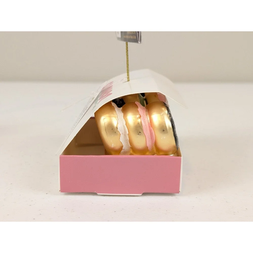 Robert Stanley Box of Donuts Christmas Ornament Bakery Dessert Food Decor 3.69